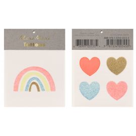 Regenboog & hartjes - kleine tattoos
