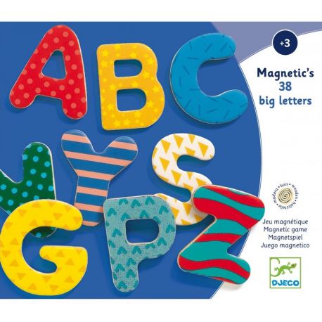 Kleurrijke set magnetische letters