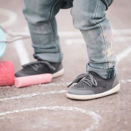 Schoenen Kid+ 836504 Play Knit Smoke