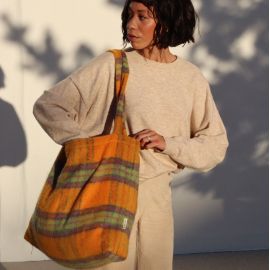 Pumpkin Wool Checked mom-bag tas